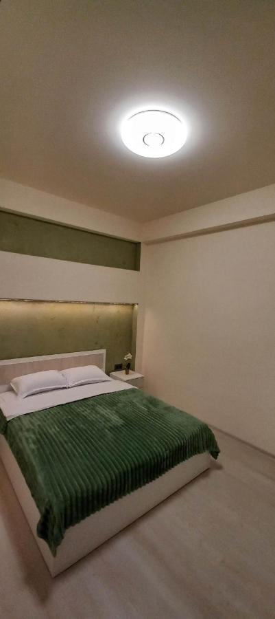 Grey House Apart otel Zovuni Dış mekan fotoğraf
